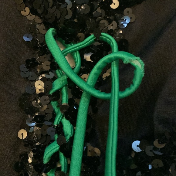 Ladies costume - Picture 2 of 5